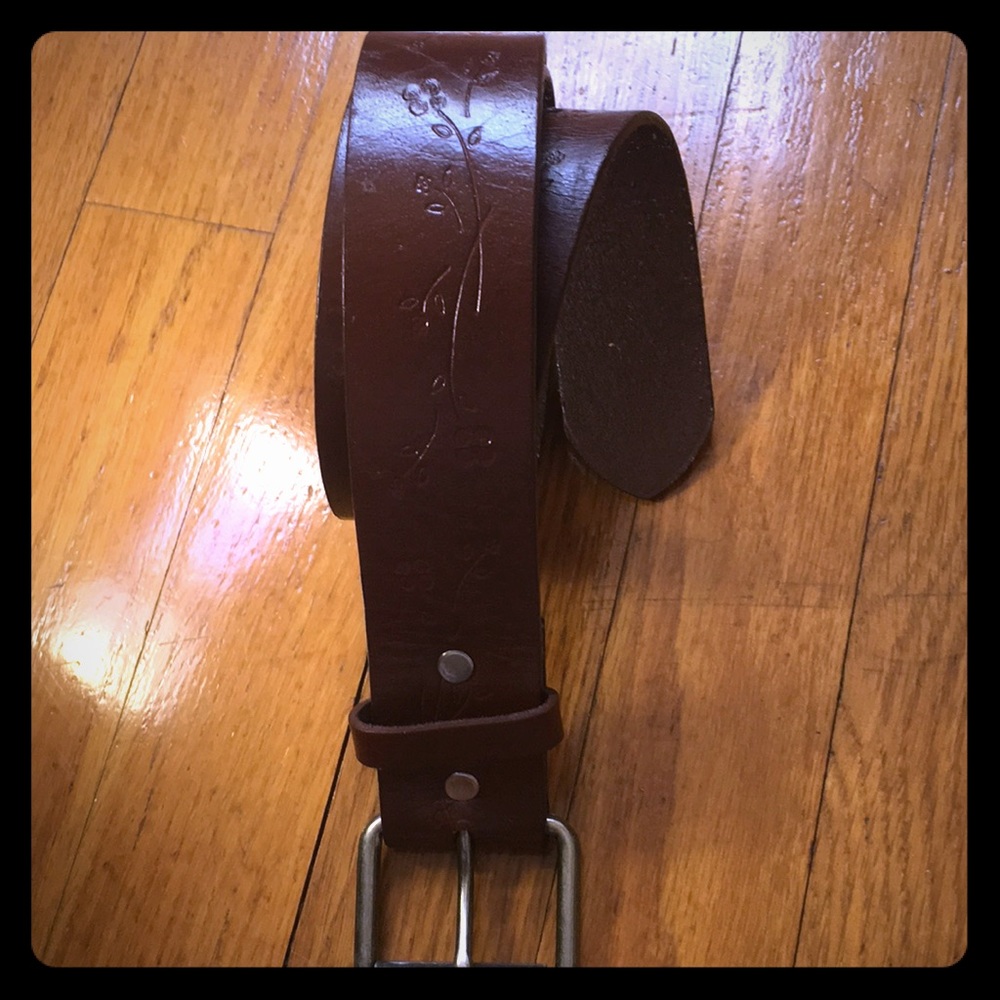 Brown Leather Belt with flower design